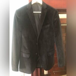 Cashmere brand Men's Black Velvet Blazer vintage size 
Fits like 40